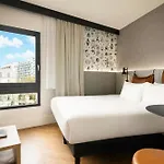 Moxy La Hotel 4*