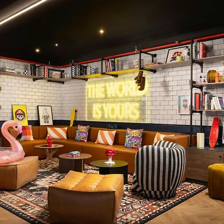 Moxy La 4* Paris
