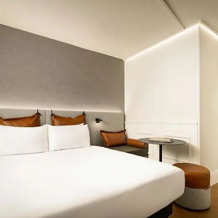 Hotel Moxy La Paris
