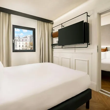 Hotel Moxy La Paris