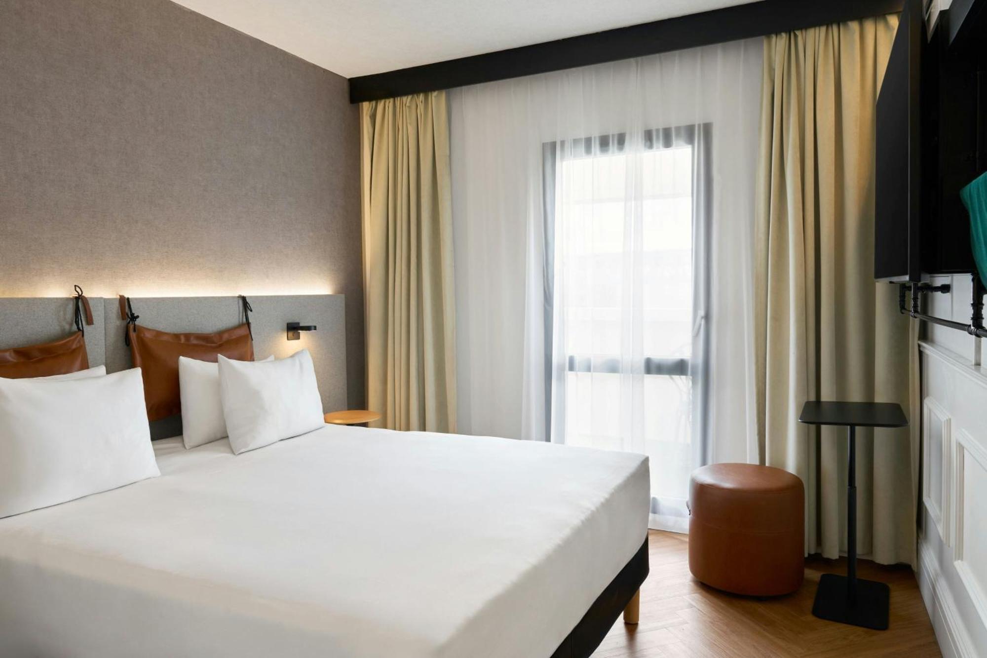 Hotel Moxy La Parigi