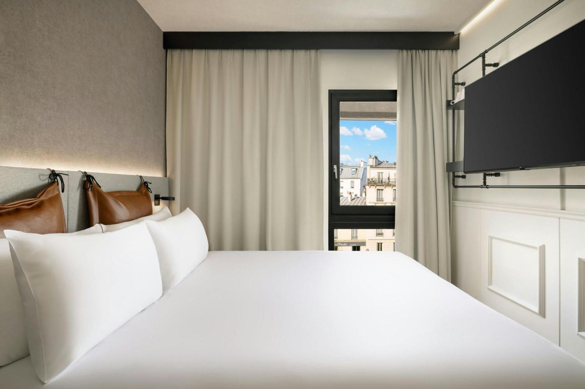 Moxy La Hotel Parigi