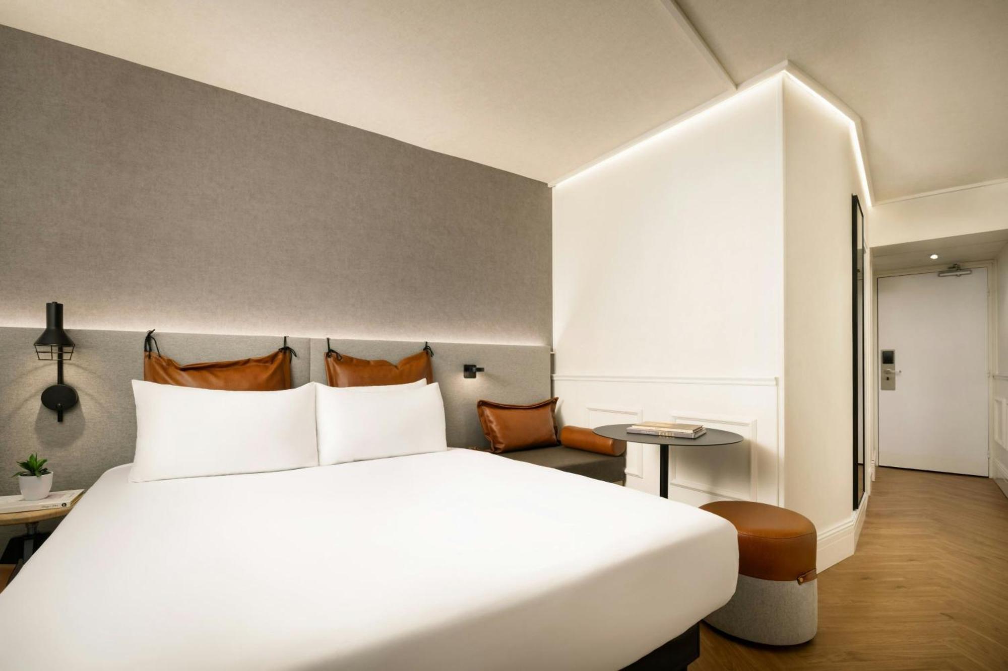 Hotel Moxy La Parigi