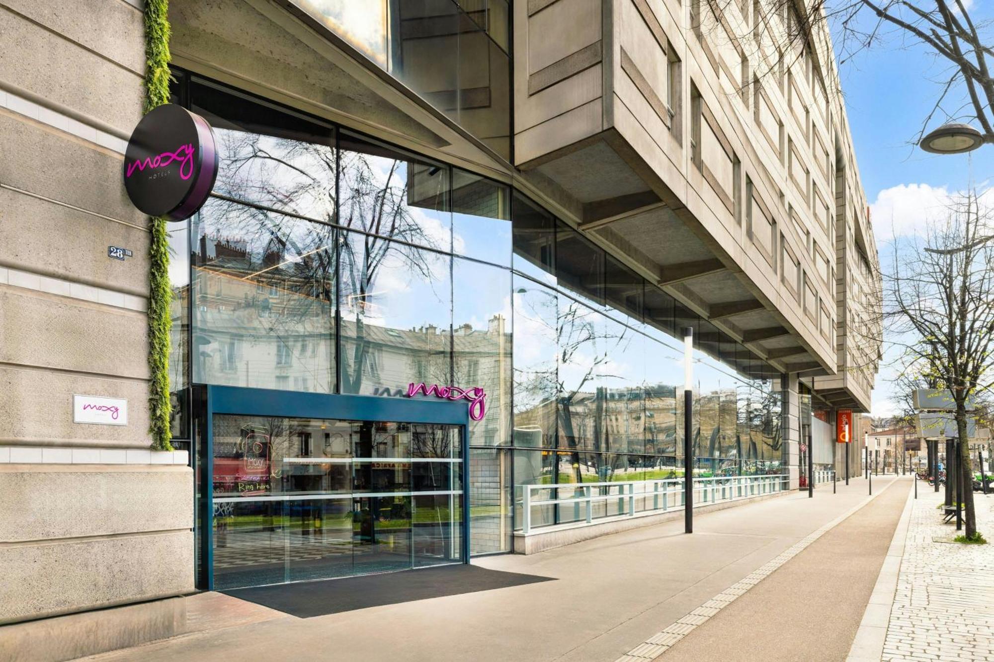 Hotel Moxy La 4*